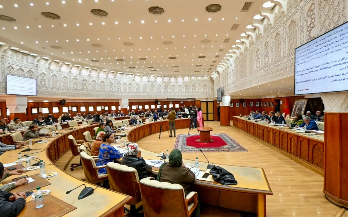 ميزانية مراكش 2027.. أي أولويات لتدبير مدينة تواجه ضغط التوسع العمراني؟